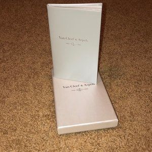 ⬇️ Van Cleef & Arpels Blank Notebook/Journal